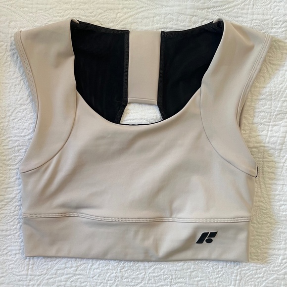 NWOT Forme Posture Sports bra - Picture 1 of 5